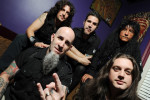 Clockwise from Left/front: Scott Ian, Frank Bello, Charlie Benante, Joey Belladonna, Jon Donias